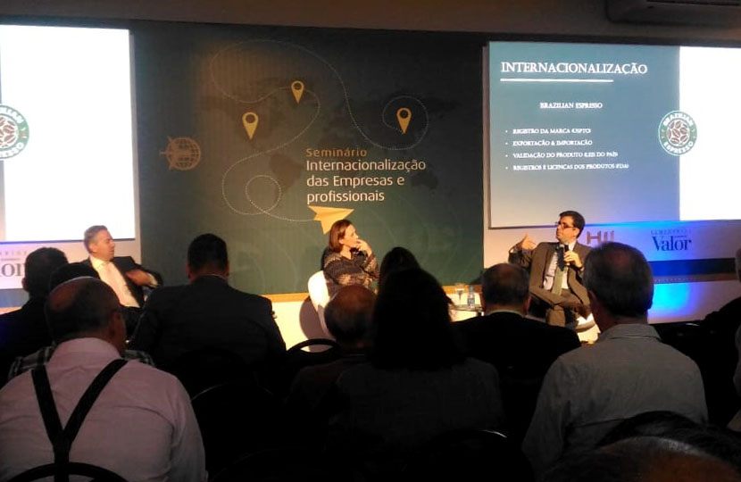 pessoas no seminário de internacionalização do valor econômico